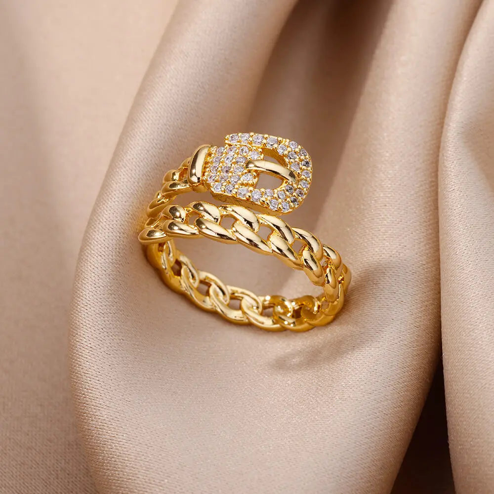 Velvet Celestial Zircon Ring 🌙