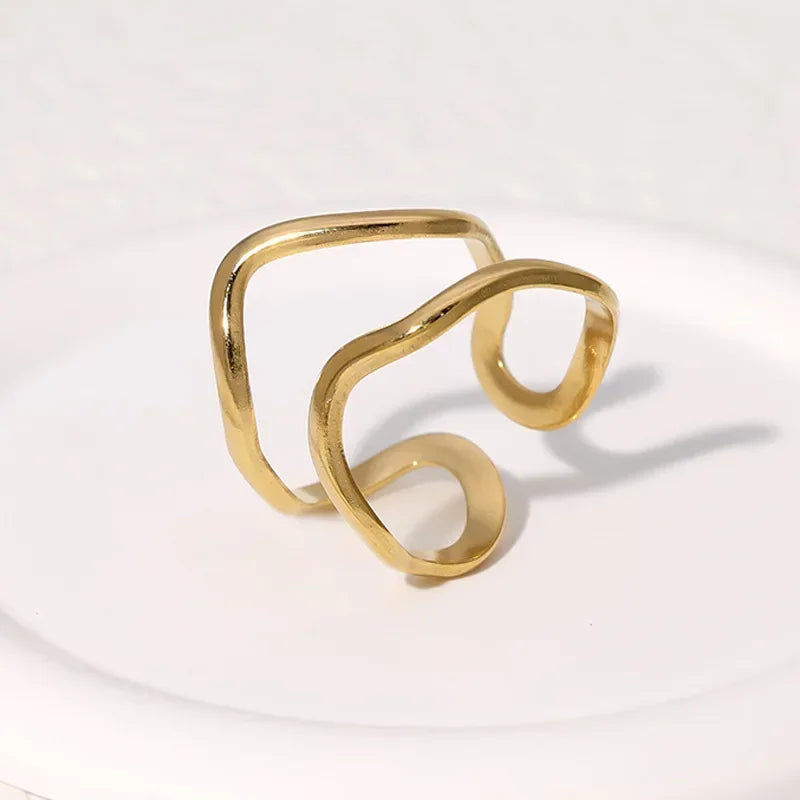 Velvet Dynasty Rings