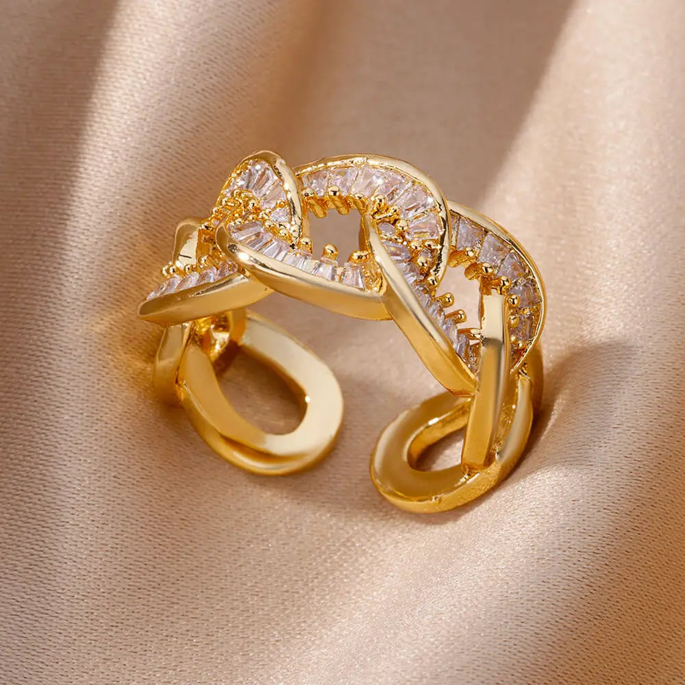 Velvet Celestial Zircon Ring 🌙