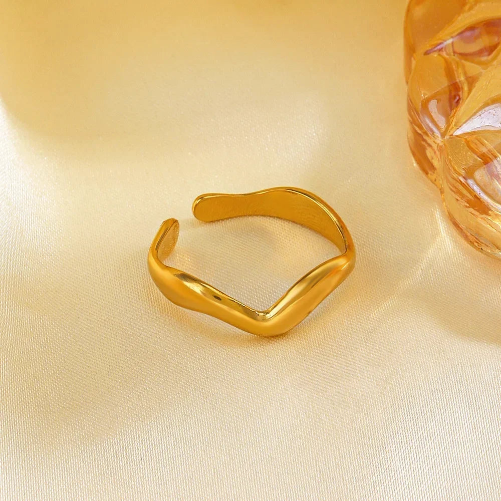 Velvet Dynasty Rings