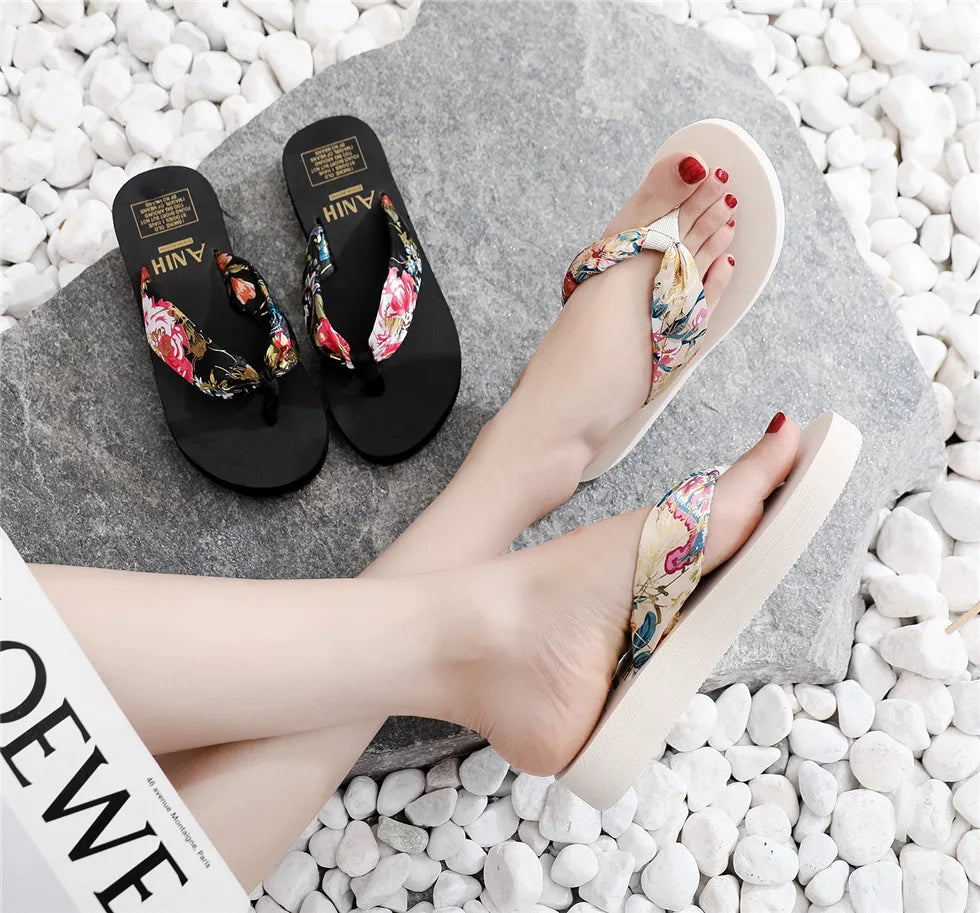 Sunset Luxe Slides