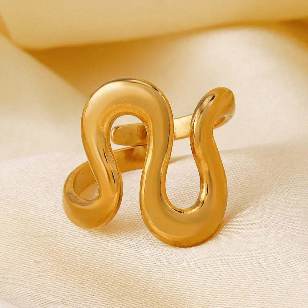 Velvet Dynasty Rings