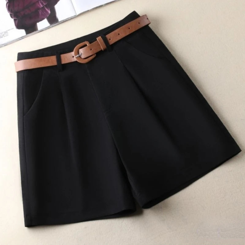 Velvet Vogue Chic Shorts