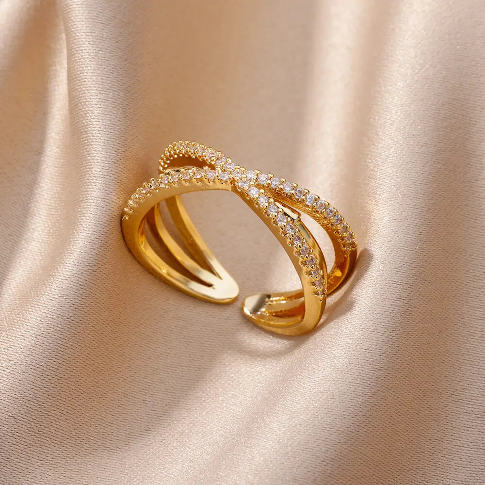 Velvet Celestial Zircon Ring 🌙