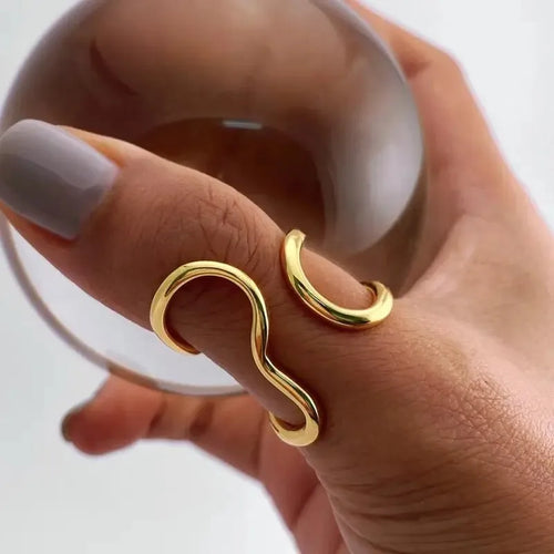 Velvet Dynasty Rings