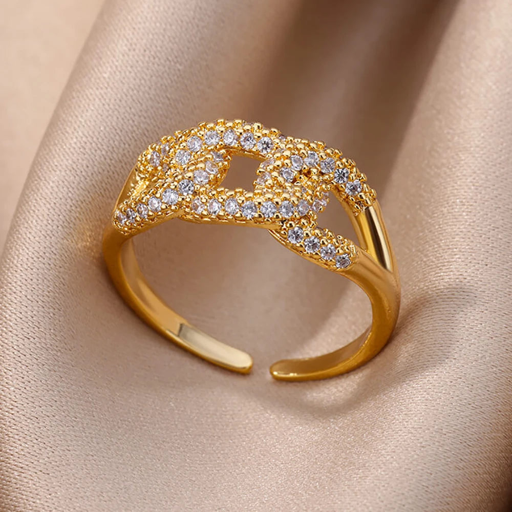 Velvet Celestial Zircon Ring 🌙