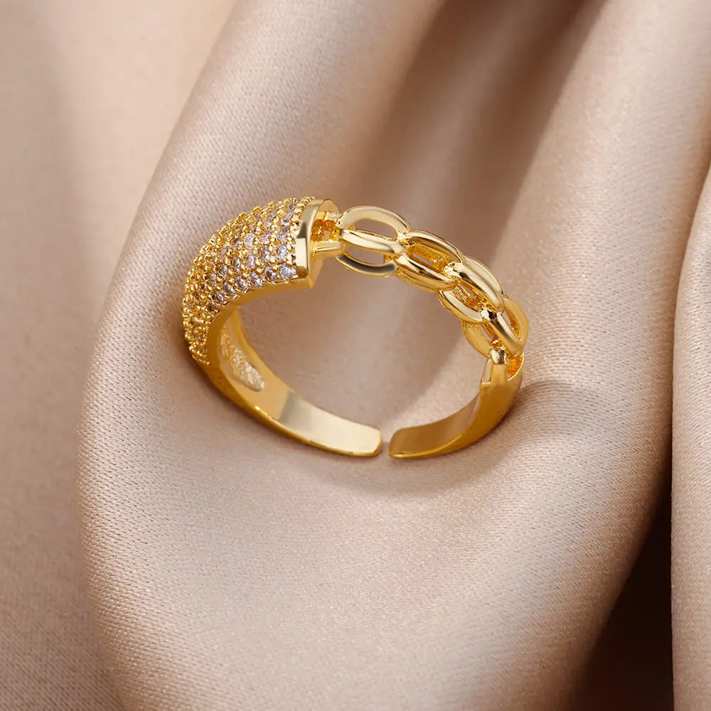 Velvet Celestial Zircon Ring 🌙