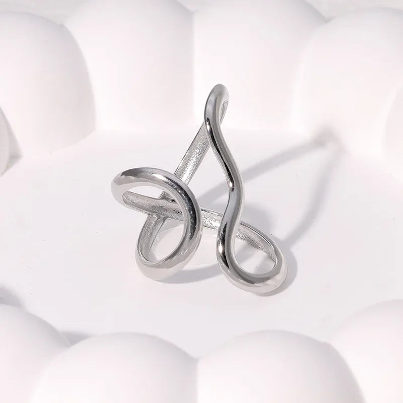 Velvet Dynasty Rings