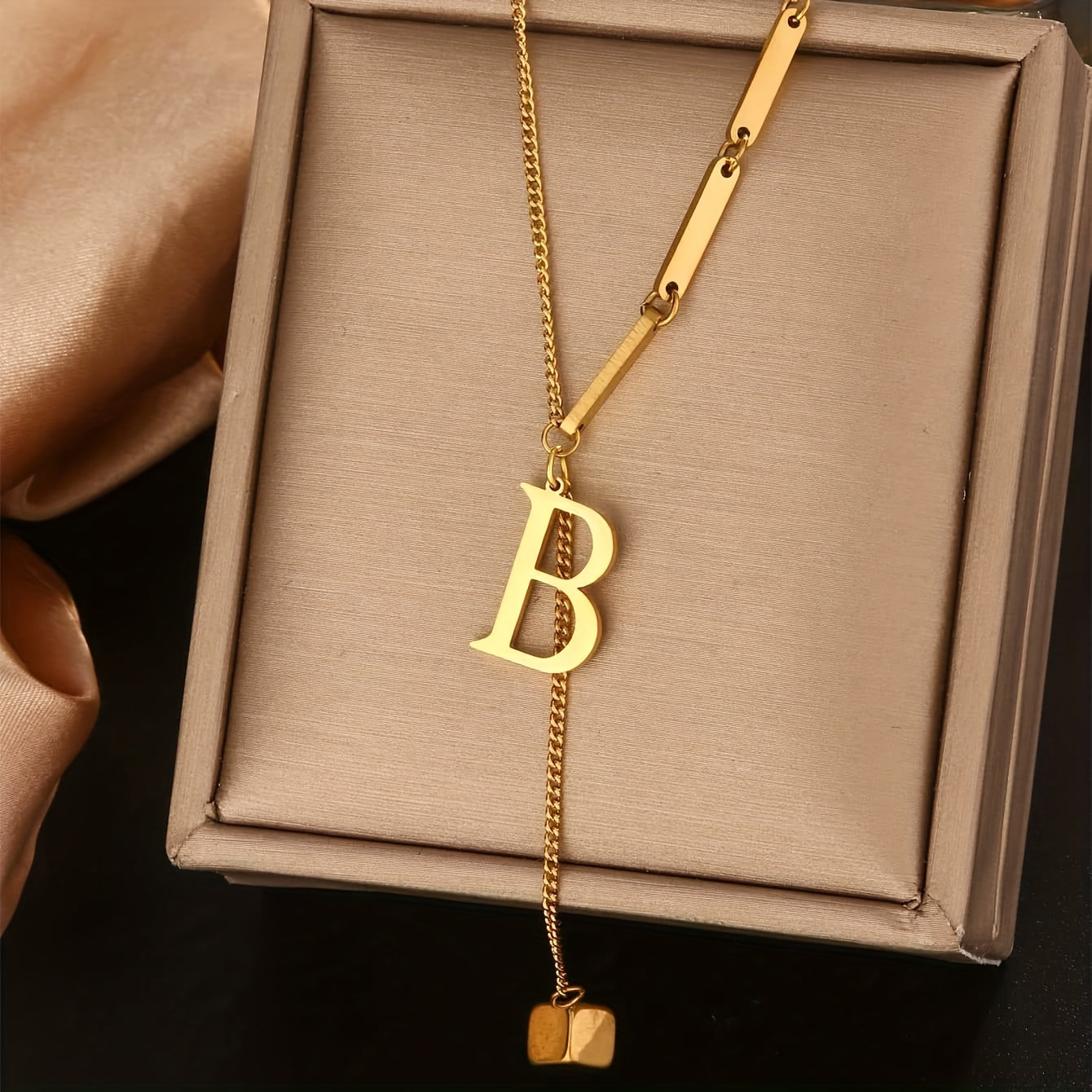 ✨VelvetSorelle Alphabet Lumière