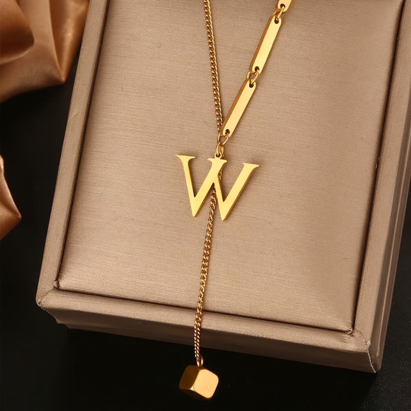 ✨VelvetSorelle Alphabet Lumière