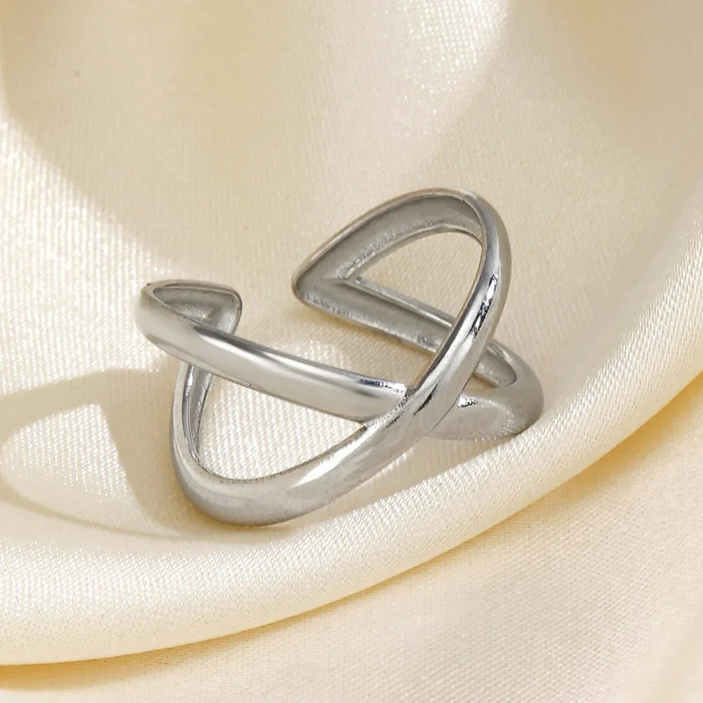 Velvet Dynasty Rings