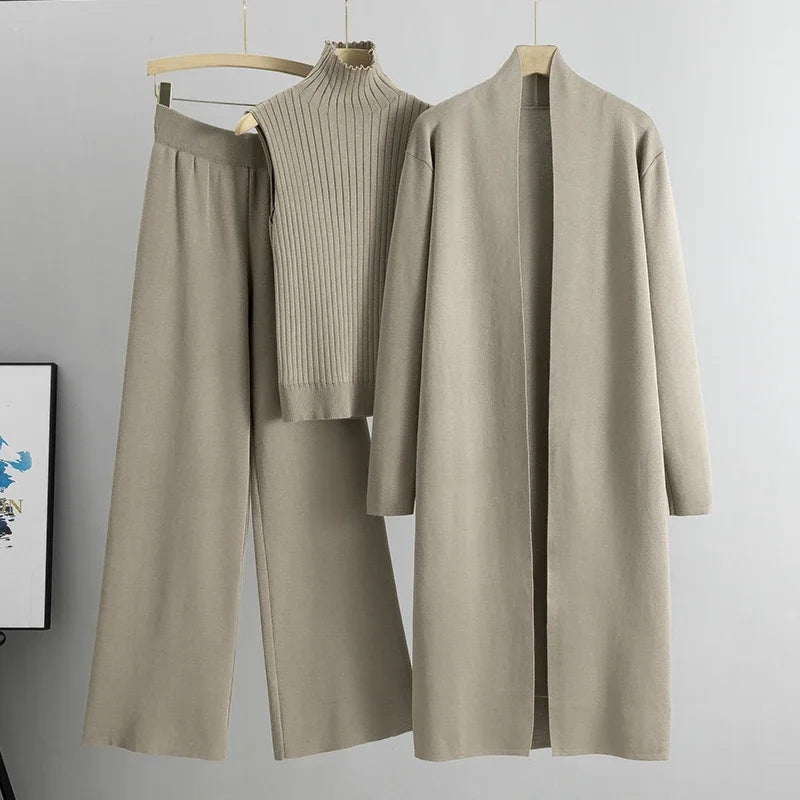 VELVET Classic Elegance Suit