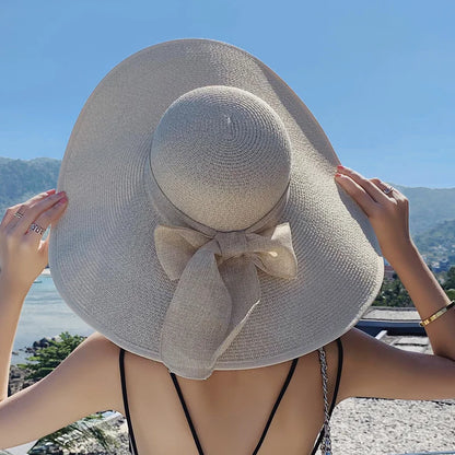 VelvetShade Sun Hat!! Perfeito para te proteger com elegância, da praia à cidade.