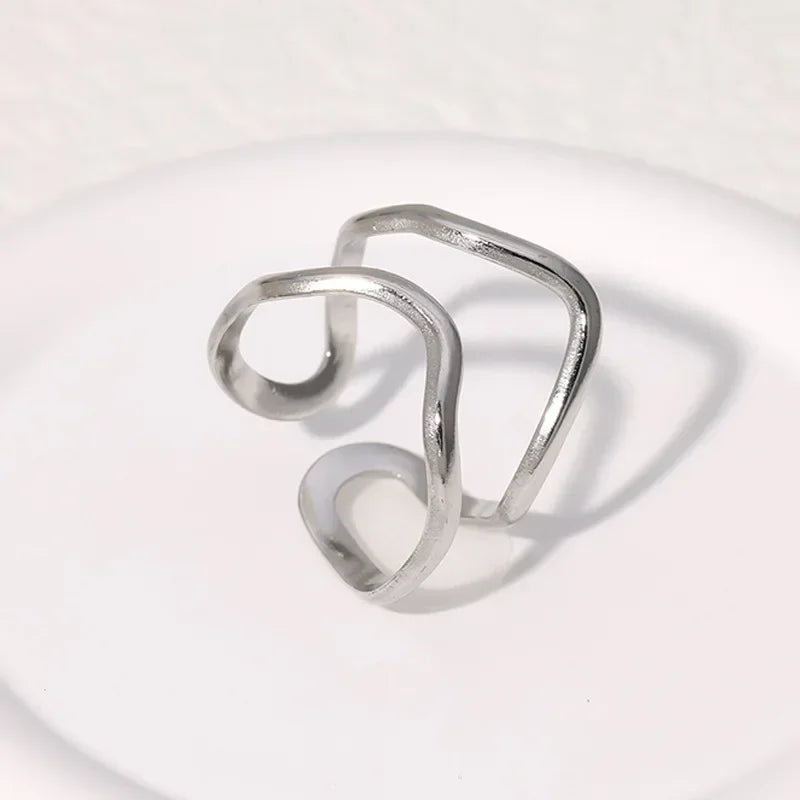 Velvet Dynasty Rings
